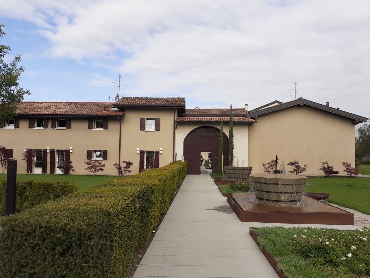 Headquarter | Sede Centrale